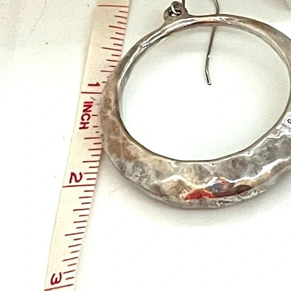 Elegant Sterling Silver Hammered Hoop Earrings from Israel - Picture 8 of 8